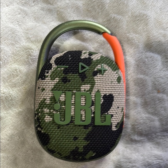 JBL Portable Speaker - Green and Orange